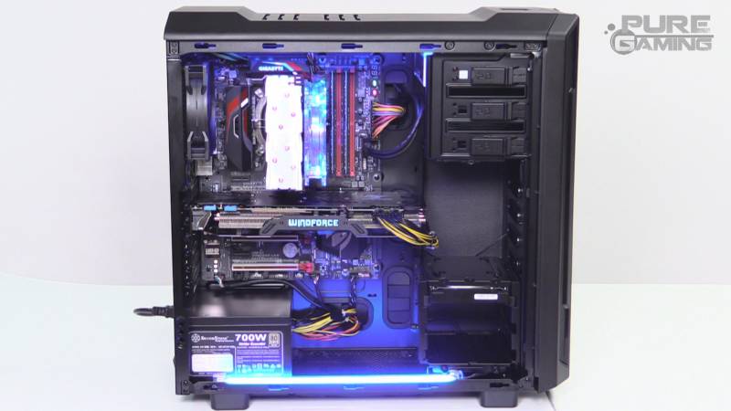Silent Base 600 Interior