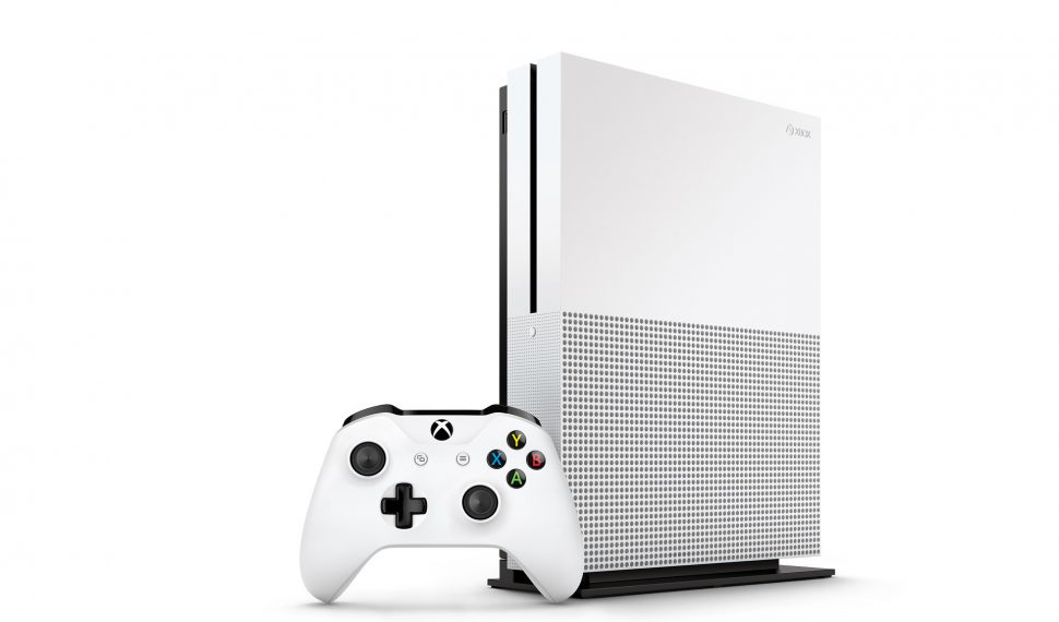 La Xbox One S agota su stock de lanzamiento antes incluso de salir a la venta