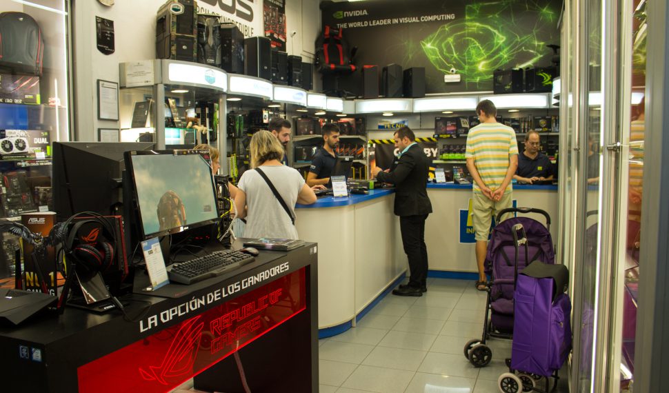 Tiendas Gaming de España: Descubre LIFE Informática