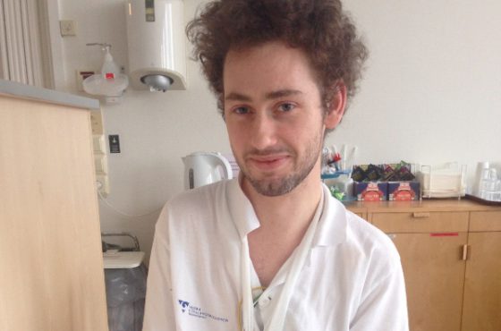 Nicholas “Ministry” McGuire recibe 23.000 dólares para financiar sus operaciones médicas