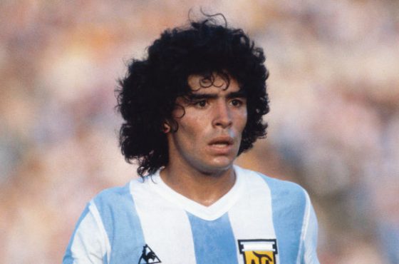 Último capítulo del drama entre Maradona y Konami