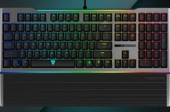 AK7: el nuevo teclado mecánico de ThunderX3