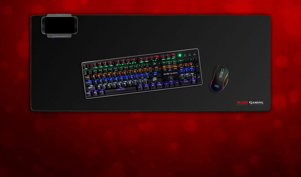 Esta es la nueva alfombrilla MMP4 de Mars Gaming que carga tu teléfono movil