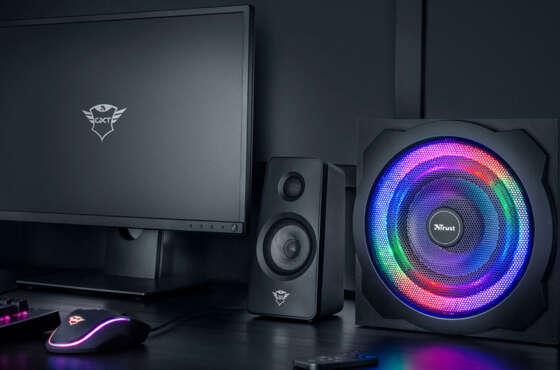 Trust presenta su nueva gama de altavoces GXT con iluminación RGB