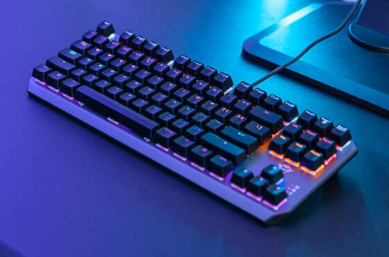 Trust presenta Callaz, su nuevo teclado mecánico TKL para gaming