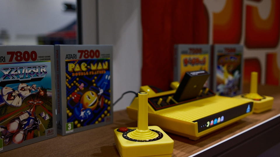 ATARI 2600+ PAC-MAN EDITION ya disponible